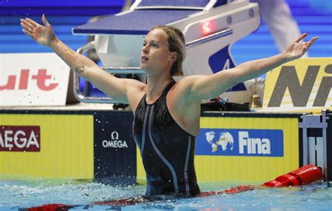 federica pellegrini swimming record